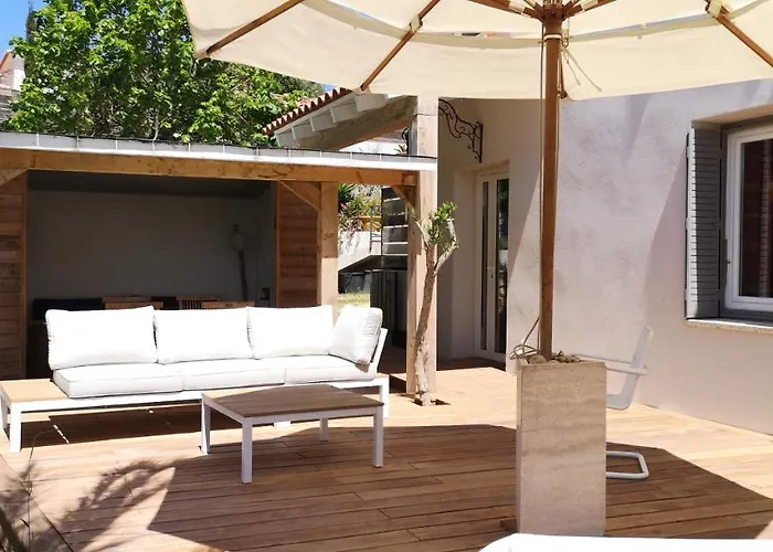 Les Jardins De Apartmán