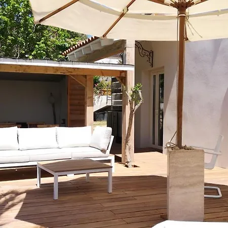 Les Jardins De Apartament